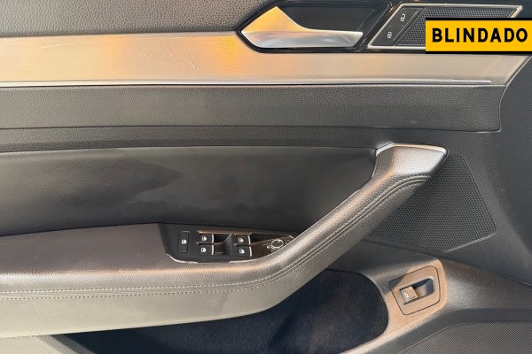 VOLKSWAGEN Passat 2.0 16V TSI BLUEMOTION GASOLINA HIGHLINE 4P DSG 2018/2018